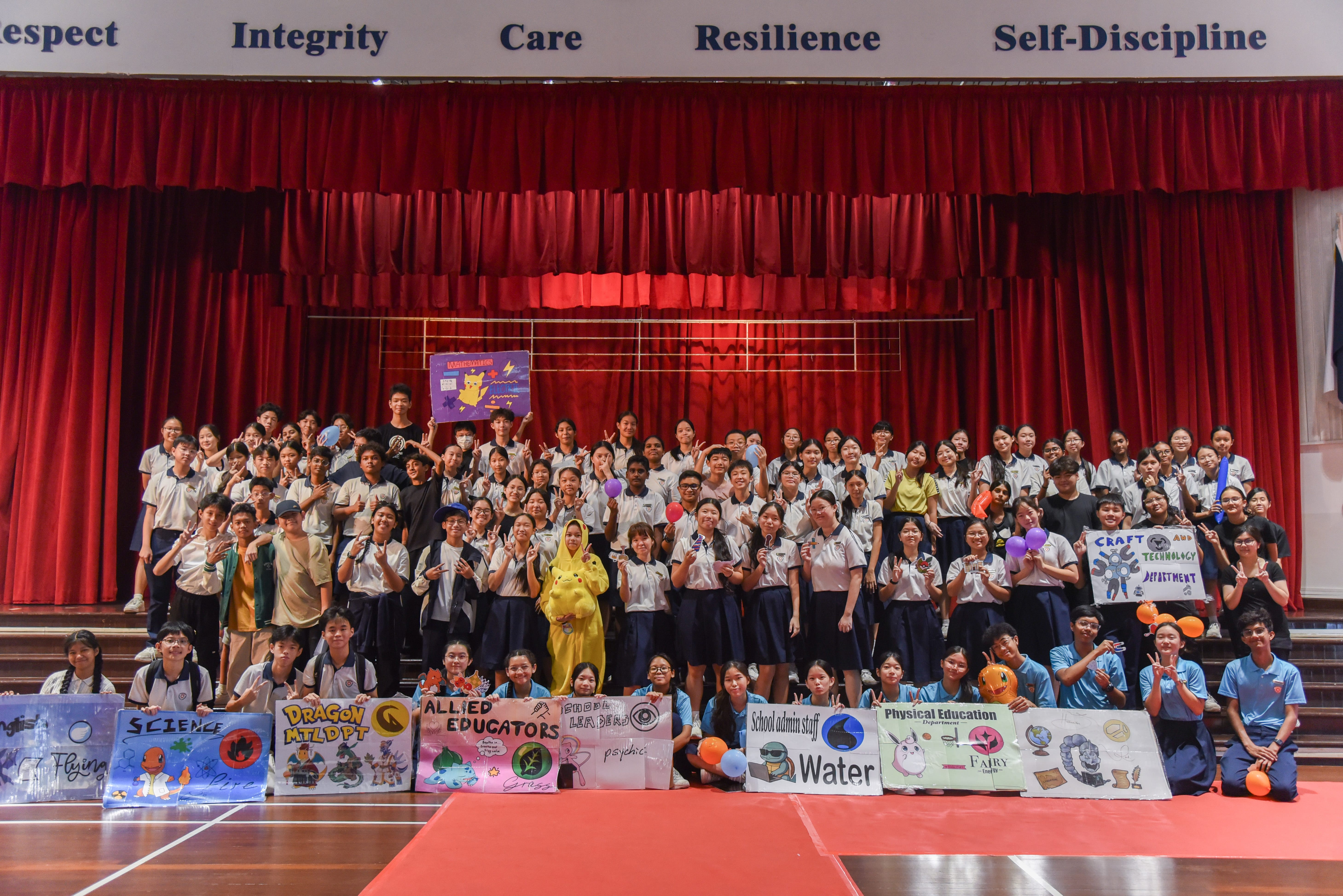 Star Fiesta group photo of all students involved.
